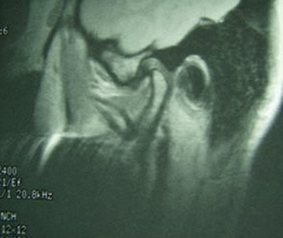 2004 10 08 14 11 48 706