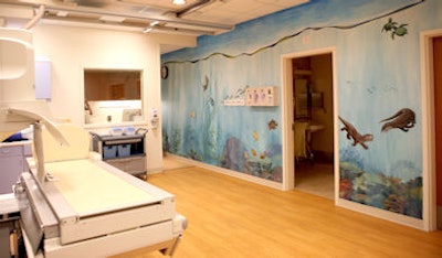 2009 04 21 15 47 42 27 2009 04 22 Mural 394