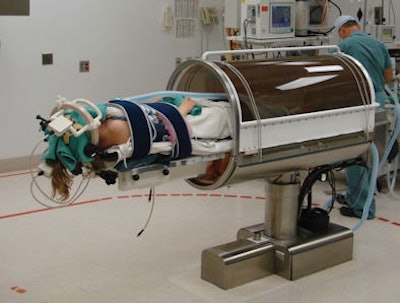 2009 12 07 12 11 40 288 Levi Fig1 394