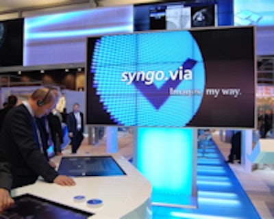 2010 11 29 12 04 12 952 Syngo Via 200