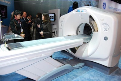 2010 11 30 11 39 22 415 Ge Discovery Ct 750 Hd 394