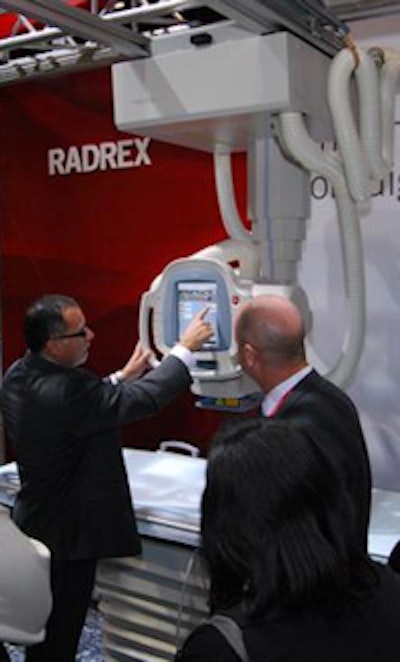 2010 12 01 11 42 39 878 Toshiba Radrex 200