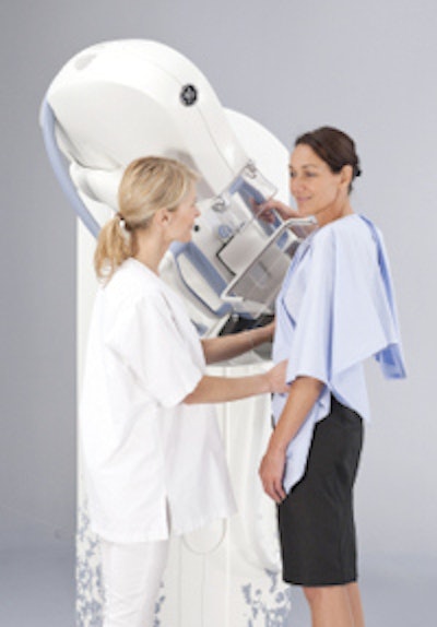 GE Healthcare's SenoClaire tomosynthesis system. All images courtesy of GE Healthcare.