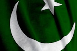 2013 10 22 11 12 20 640 Pakistani Flag 200
