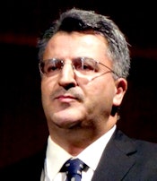 Dr. Recai Aktay.