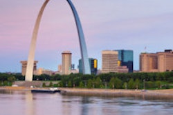 2014 06 09 10 49 08 127 St Louis 200