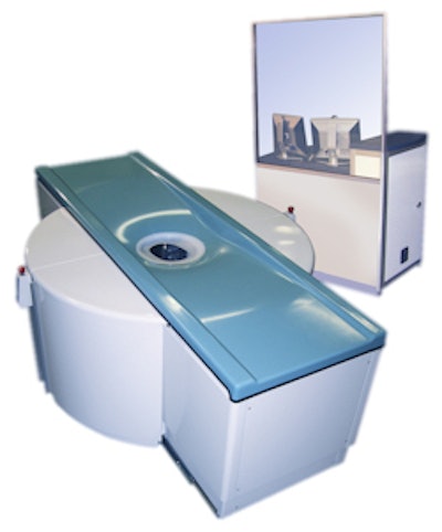 The Koning Breast CT (KBCT) system. Al images courtesy of Koning.