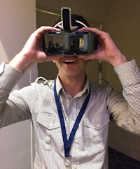 A SIIM attendee (and later, a reporter) were impressed by a high-resolution 360° view of an operating theater inside the Oculus Rift viewer.