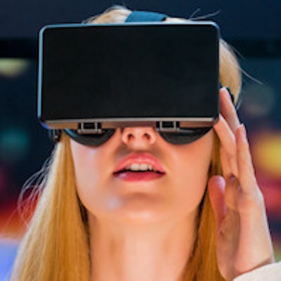 2016 02 01 12 44 33 548 Virtual Reality Girl 200