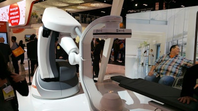 Artis pheno is a new robotic-controlled interventional x-ray system.