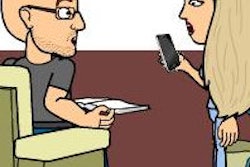 2017 02 01 14 44 01 473 My Rad Girlfriend Thumb Texting