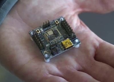 Technology that keeps track of smartphone orientation can now give $50,000 ultrasound machines many of the 3D imaging abilities of their $250,000 counterparts -- for the cost of a $10 microchip. Image courtesy of Duke University.