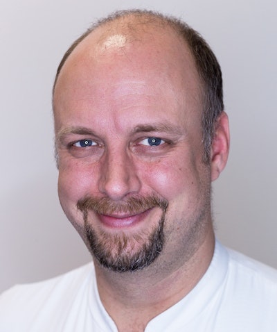 Dr. Matthias Rief from Charité-Universitätsmedizin Berlin.