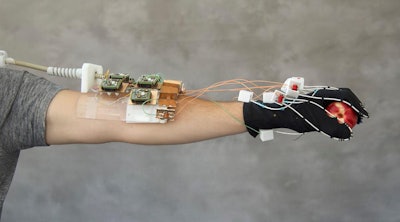 The flexible MRI device fits like a glove and creates images from hand movements. All images courtesy of Martijn Cloos, PhD.