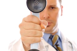 2016 11 17 12 50 04 96 Doctor Phone 400