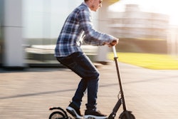 2019 01 25 00 46 2835 Scooter Hipster 400