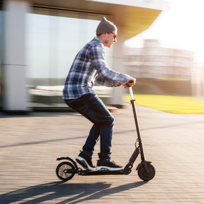 2019 01 25 00 46 2835 Scooter Hipster 400