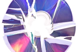 2018 06 19 18 01 9433 Cd Dvd Broken 400