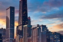 2019 11 22 18 43 9742 Chicago 400