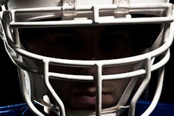 2019 03 06 18 27 9028 Football Player Helmet 20190306184324