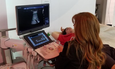 Canon is showing new capabilities for the Aplio i800 ultrasound scanner.