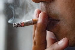 2019 09 25 21 36 0432 Cigarette Smoker Man 400