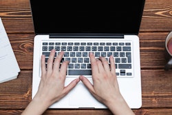 2018 05 22 21 54 4018 Computer Typing 400