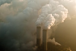 2020 12 04 00 44 2605 Smokestack Pollution 400