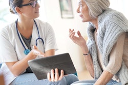 2020 01 31 00 31 5708 Doctor Woman Patient Older 400