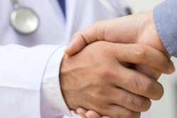 2020 06 10 18 15 5134 Hands Shaking V4 400