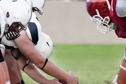 2021 05 07 21 25 3330 Football Players Scrimmage 400