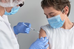 2021 10 28 22 49 6503 Needle Shot Vaccine Teenager 400