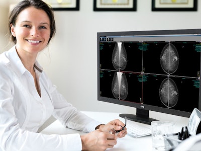 Through a new partnership, users will be able to utilize AI mammography software developed by CureMetrix on the NovaMG Pro workstation with no need to change equipment. Image courtesy of Novarad.