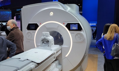 GE Signa Hero MRI scanner.