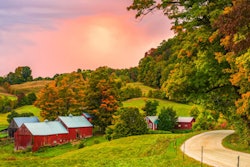 2021 06 18 21 12 9181 Rural Farm Sunset 400