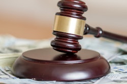 2020 08 14 20 02 8002 Gavel Money 400