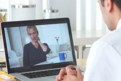 2022 07 06 17 35 0405 Computer Doctor Patient Video 400