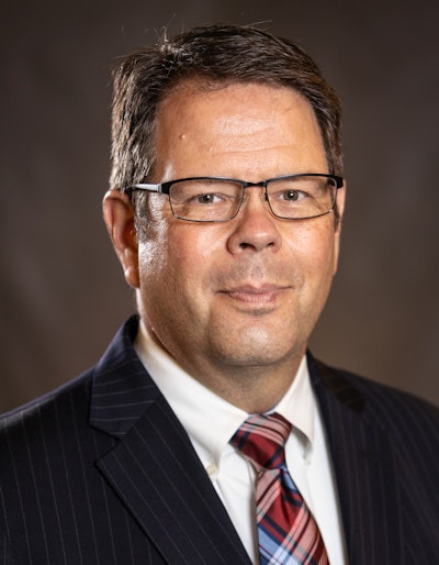 Dan Kelsey.