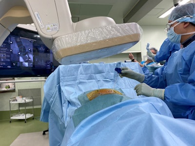 Philips' ClarifEye augmented reality surgical navigation system. Images courtesy of Philips.