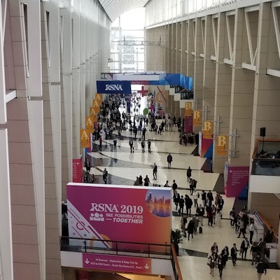 2019 12 02 18 01 2160 Rsna 2019 Hallway 400