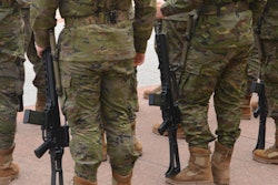 2020 11 11 18 28 0190 Military 400