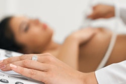 2021 12 21 00 21 1462 Patient Breast Ultrasound 400