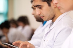 2023 08 18 19 12 6665 Medical Student Tablet Conference 400