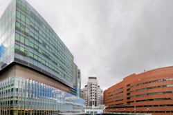 Massachusetts General Hospital 400