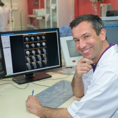 Doctor Radiologist Computers 400