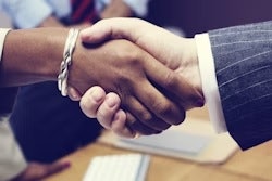 Business Handshake 400