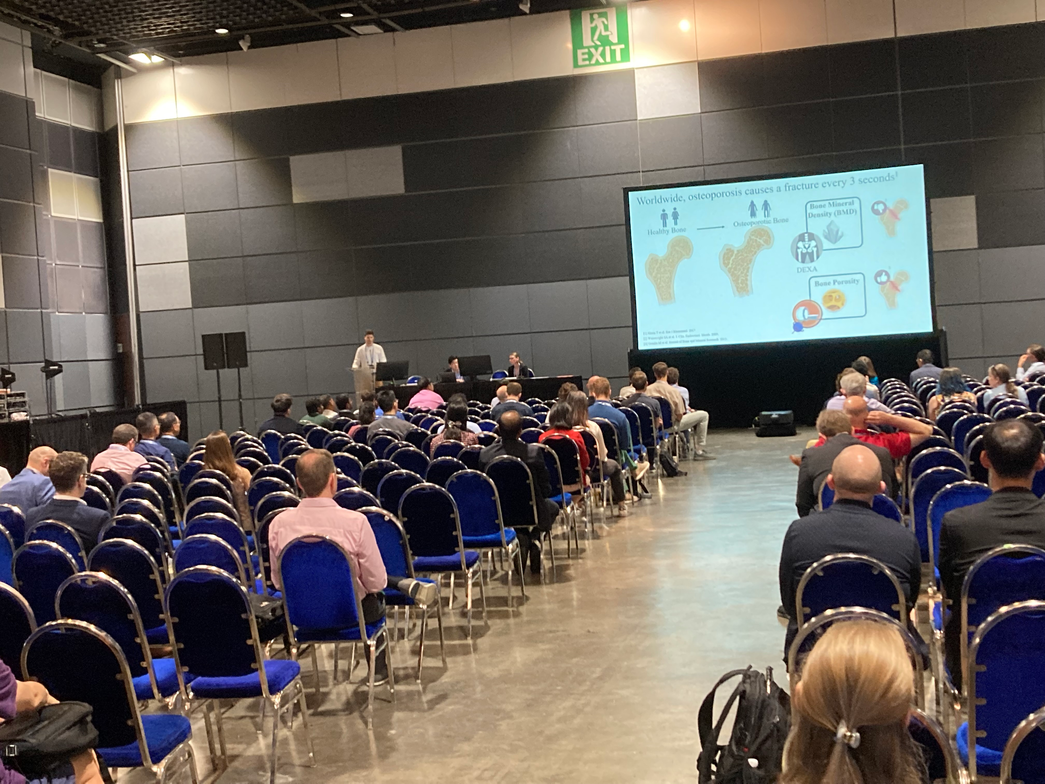 'Power pitch' sessions kicked off Tuesday, May 7, in which researchers gave two-minute presentations on their studies and invited attendees to learn more.