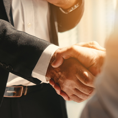 Business Handshake Man 400