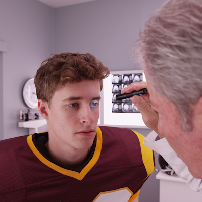 Football Player Concussion 400