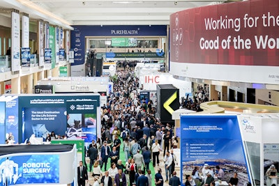 Exhibit halls remained crowded throughout the meeting.